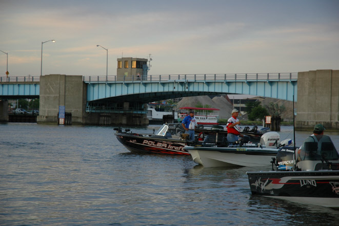 DE2CFE10-1544-4155-8BE5-D7758DE5D73F