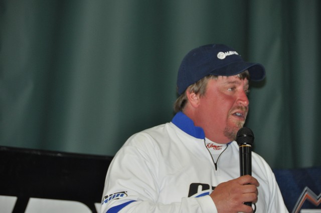 DE8657C9-238F-43C4-8384-17F847DE649D