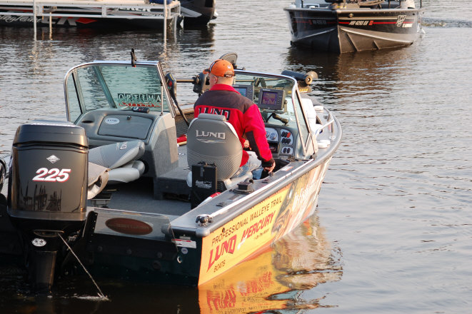 DE88E858-3D1C-4AD5-A74C-002084233AA6