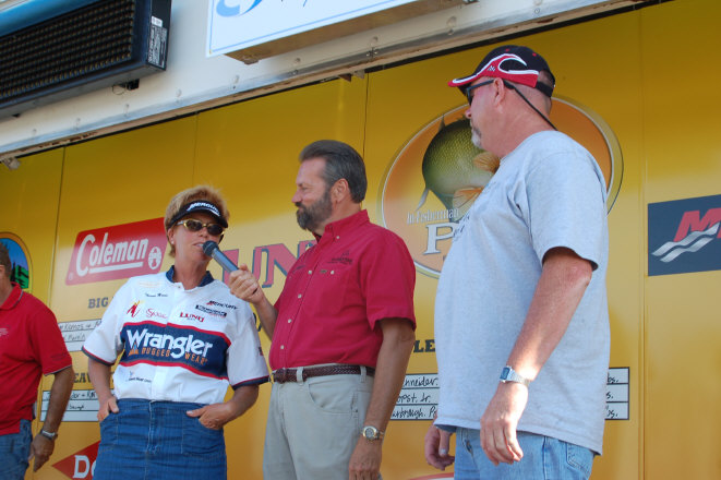 DEAD31AC-3D9B-418E-A26E-FA11A526BE11