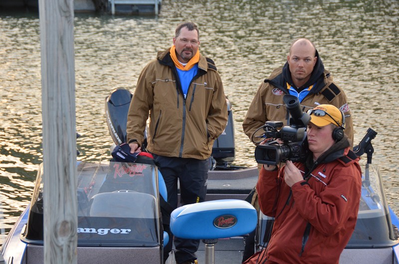 DEBEEBFD-58DB-4C41-A459-5D6D4C817616