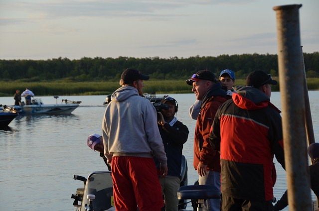 DEE1A7EE-F0F5-4C1D-A32F-005AFFDA9C58