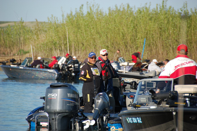 DF096EF8-72B4-4861-B9B3-F7B3C30BB6F9