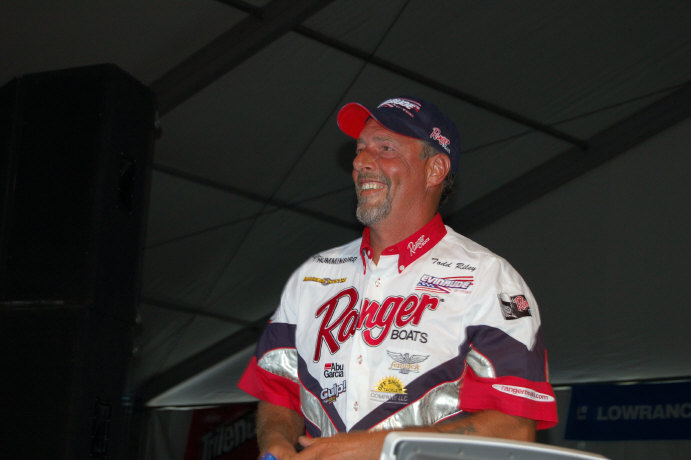 DF24F7DD-7EB5-4827-A6FD-DF7CE3D528B9