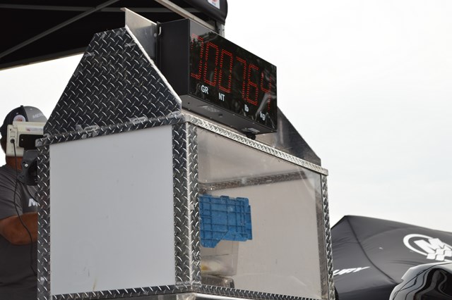 DF35A154-3AEB-46CC-A360-DFB40E28E777