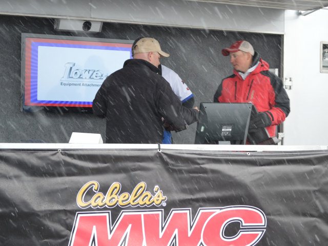 DF450C58-8EC4-4E18-A54F-959BA162000E