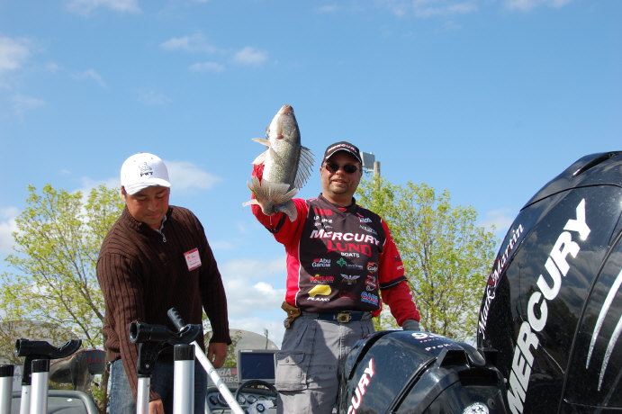 DFAB7ECA-C236-429D-ACBB-706638C96420