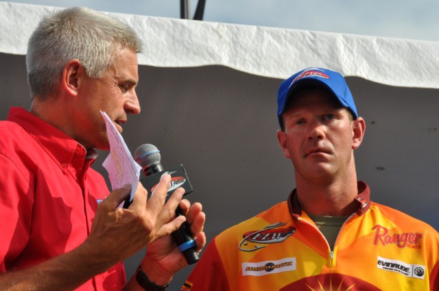 DFAE8BE3-940E-4A5C-A5FC-4F9D7CE3F1BF