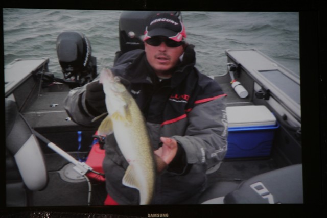 DFE5C5F0-557E-41F5-BB45-053872005CFA