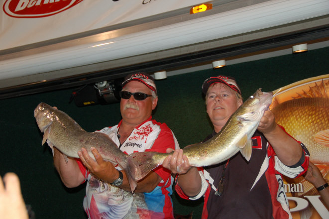 DFE71836-388E-46CC-AA0A-C652F8843ABB