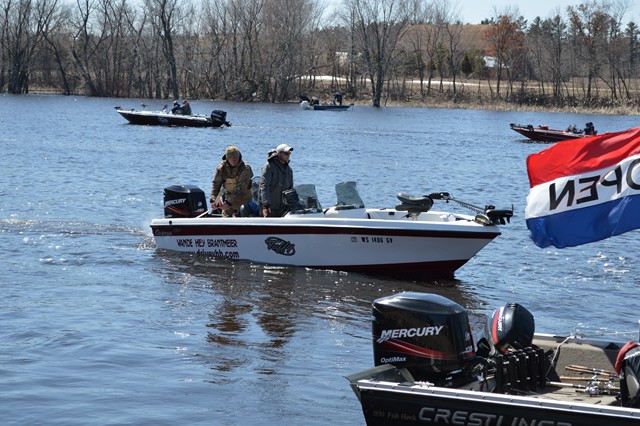 7587BC14-A145-48C3-8ABA-7D7658D92703