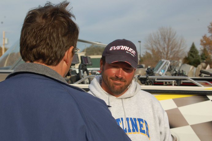 6CB787B9-EA1B-4489-9C13-BF506D6ECA9A