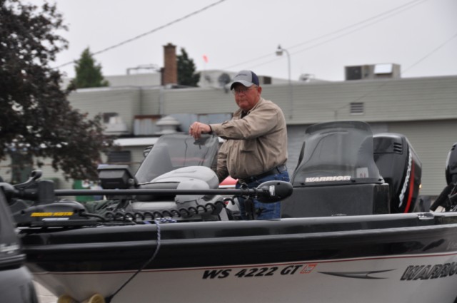 8EDB15DE-1BC2-42B4-8305-7CF10EEAF1DD