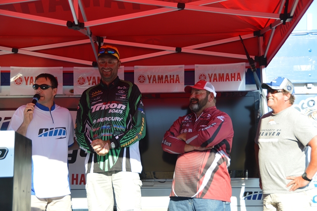 E098BC55-6394-4CEF-BD5D-CC92117E7600