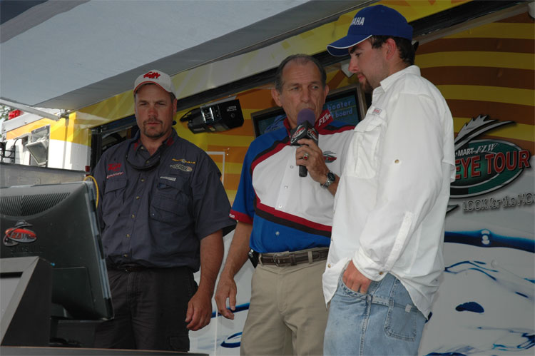 E09E0ECC-364B-4C9E-8DD4-9BC190EDDEB3