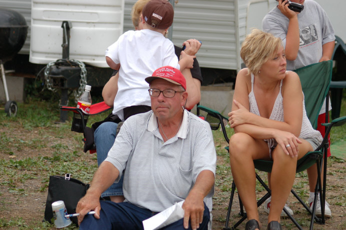 E09E93B6-5A0C-44DC-8ED7-1AE656207C4F