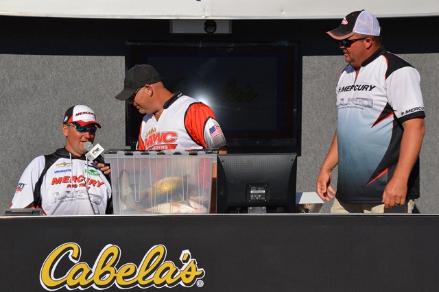 E0B562DA-FEBF-41AC-86B9-BB5AF936A886