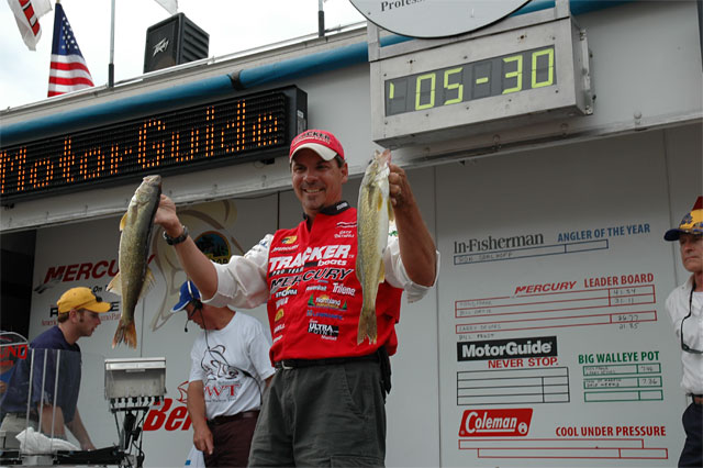 E0C8E62F-6019-4964-B9D7-3B7720F5A6AE