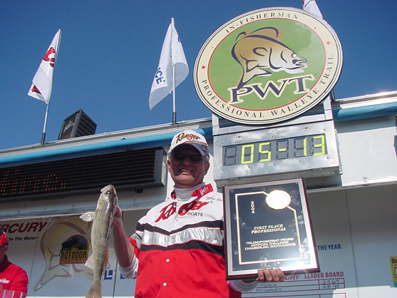 E120F2DC-14EE-492F-8F22-F03F55799F22