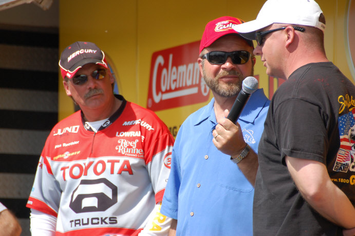 E141A6AF-916B-4573-AB4E-5D9B04304781