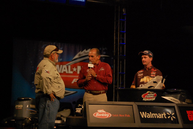 E14B928D-472E-4F15-8622-8265769DB36C