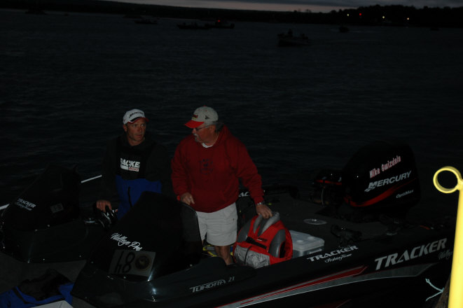 E15493AD-4C08-4B6C-9A14-8DAEF947B978