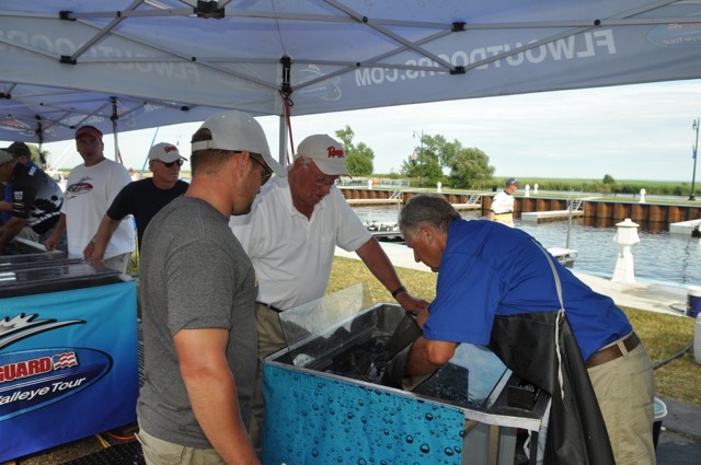 E1593BB0-DA7A-4486-9935-47D76C6FB958