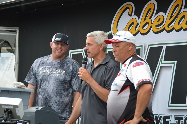 E17E648F-0E8E-4607-BEB9-A0ACA3409D5D