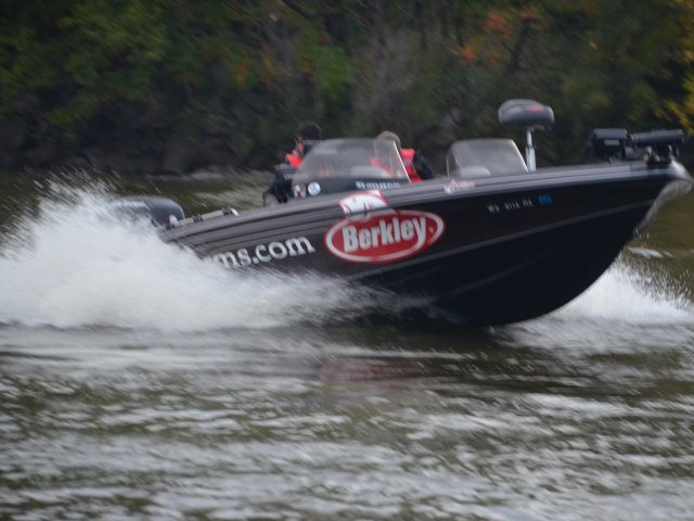 E19C6666-AFC3-4D0F-B318-EE6763AC6419