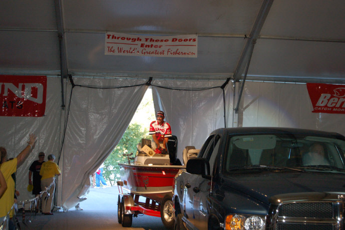 E1B84D96-853B-451A-BDC0-7C38AD2F7E06