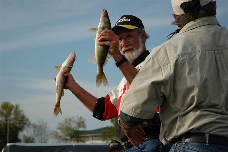 E1E0D02D-8649-4D12-A193-502297368F5E