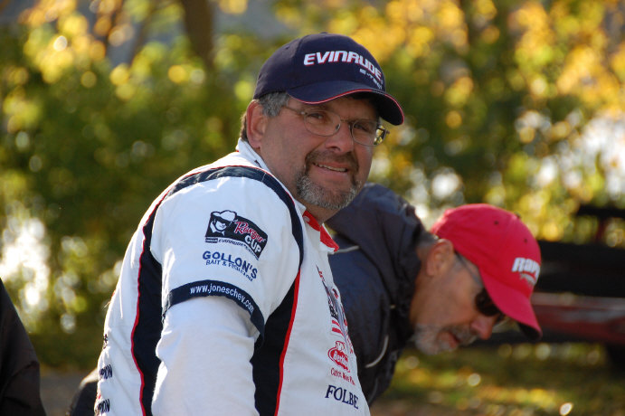 E200EE42-4EA0-40E7-AE87-532AAD8E639E