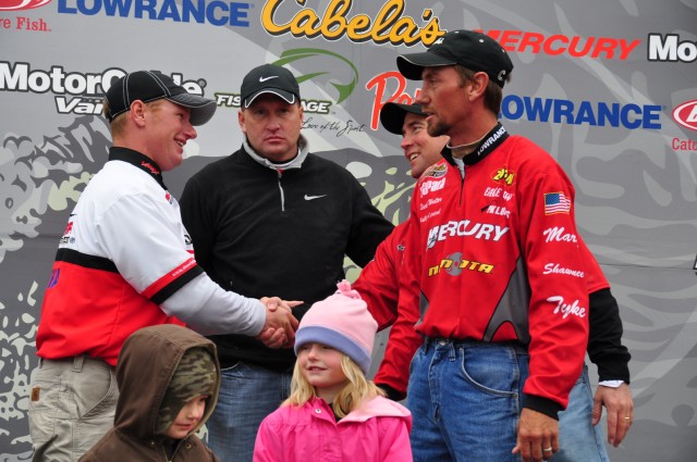 E2135F4A-EC57-4ECE-A24B-8B749923A0DF