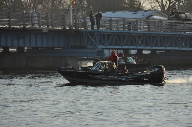 E244F9F6-E08D-4CF7-9B65-3138F5C15F49