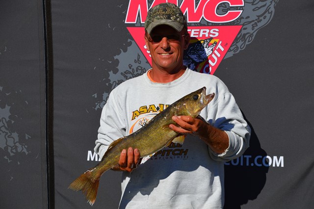 E26DD784-B5F5-46EB-8B07-0E27570059AE