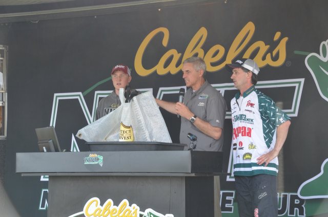 E2B0C110-14C8-4B25-8929-595A3C4CD6C7