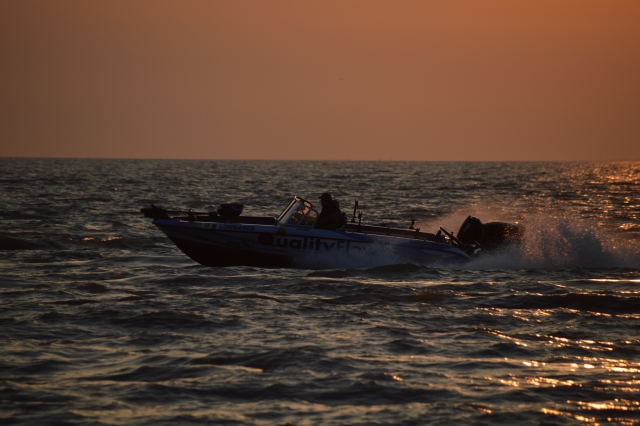 E2B52FC5-DF05-4F40-AC73-40988023E467