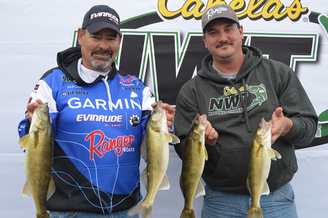 E2E98569-EDA0-4EA5-8BA7-1A619A0C7B40