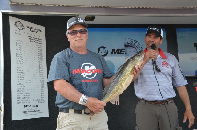 E2ED1E7A-2D9E-4388-BBB8-9FB8AAD403A1