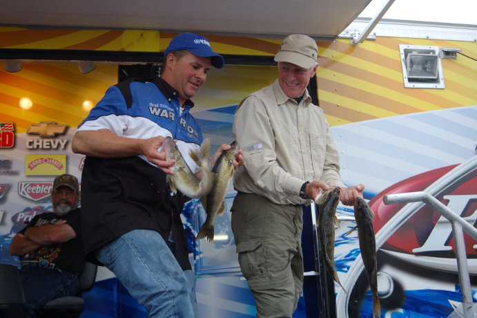 E2FC6B0E-B36B-45B4-95B6-CA5E12AC1F60