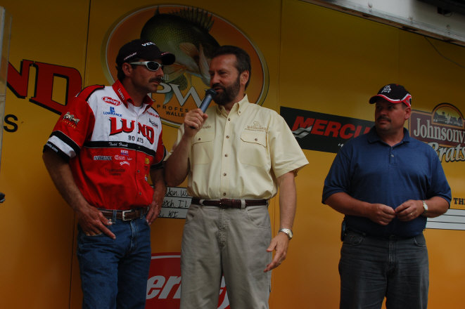 E33CAA15-AD65-4BF1-A4FF-192CBB15CE84