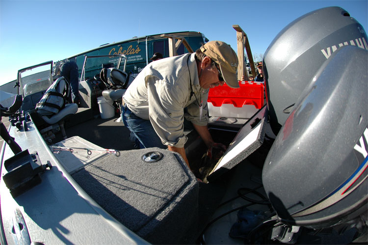 E33E65F4-D074-4280-A336-A709E28DE95F