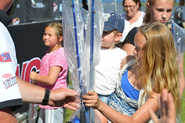 E34774BC-9DC5-40B2-92E0-591B06D461CF