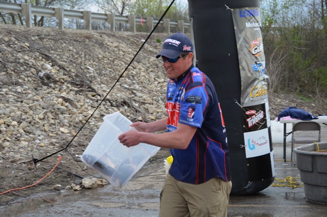 E3AED2EB-E9A1-4D92-B10C-014AEB525267