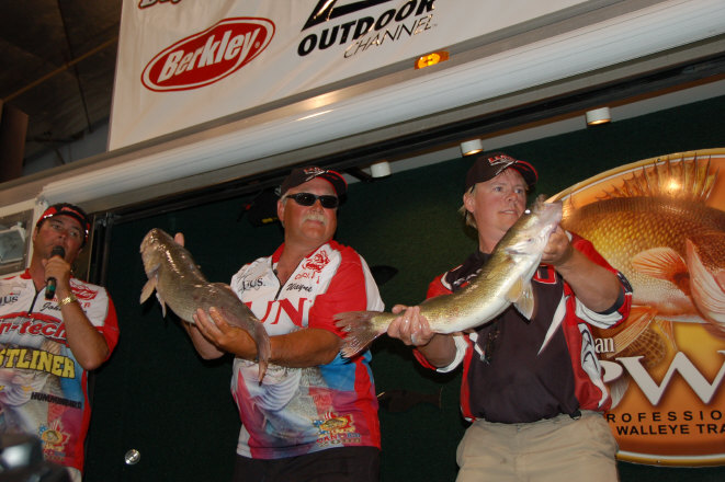 E3B38184-E3EA-4869-A0B6-7DBB556DB9FB