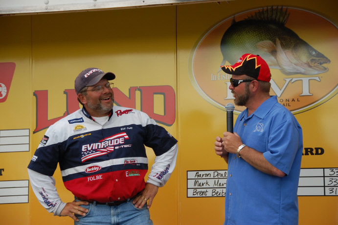 E3C95672-CA66-4F7E-ACD2-27975D1015CC