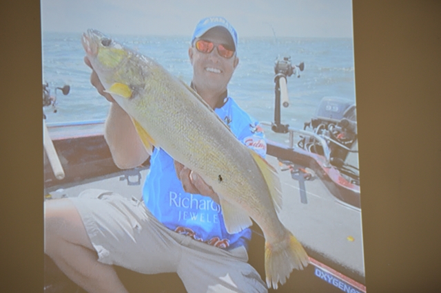 E3CA14B4-B181-4AE0-B240-F847E27188CB