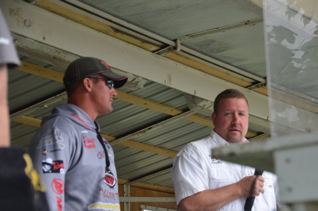 E4047E6B-7C6C-4DF2-8AE3-A460267A9217