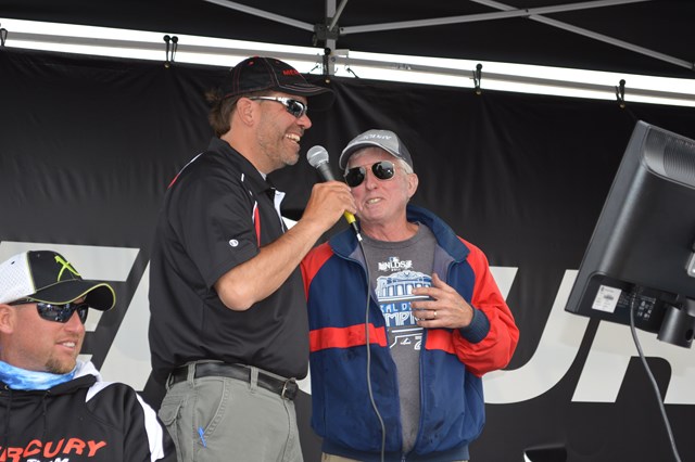 E42E600E-9541-4877-A46B-6535B0801557