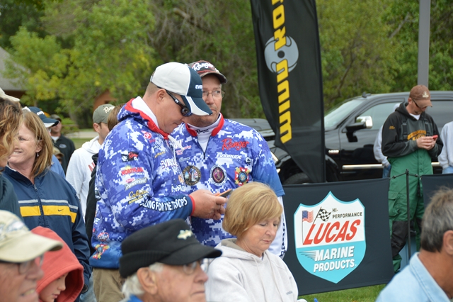 E43B02BA-B8E4-4CE7-8245-AB836A150D2A